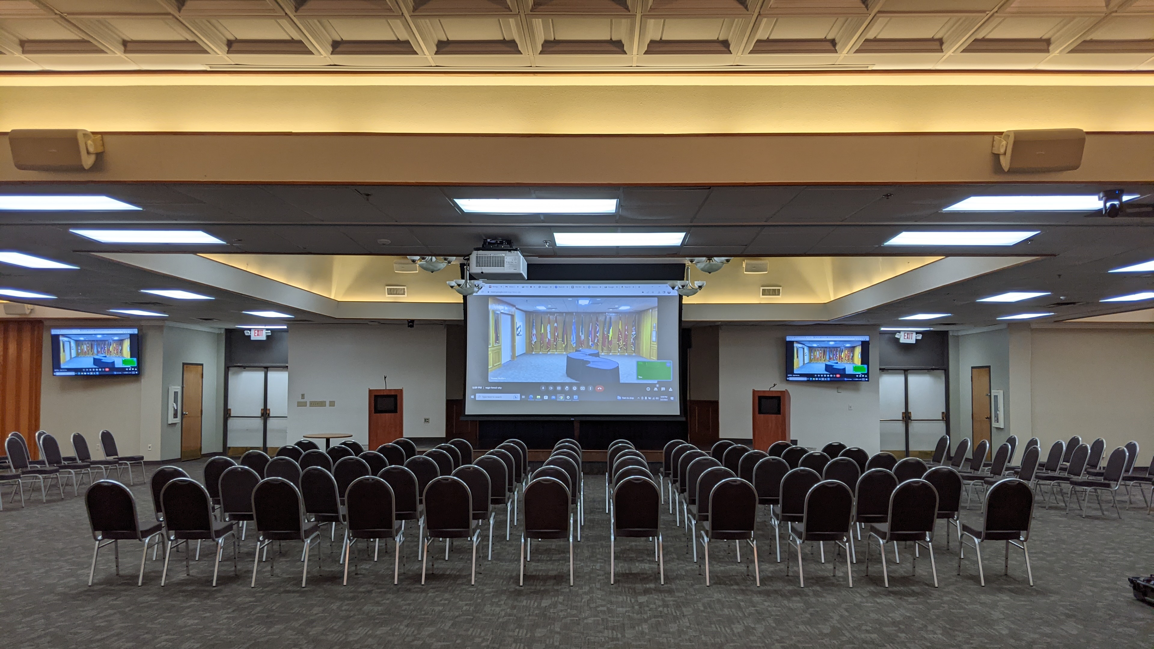 Medium Presentation Space
